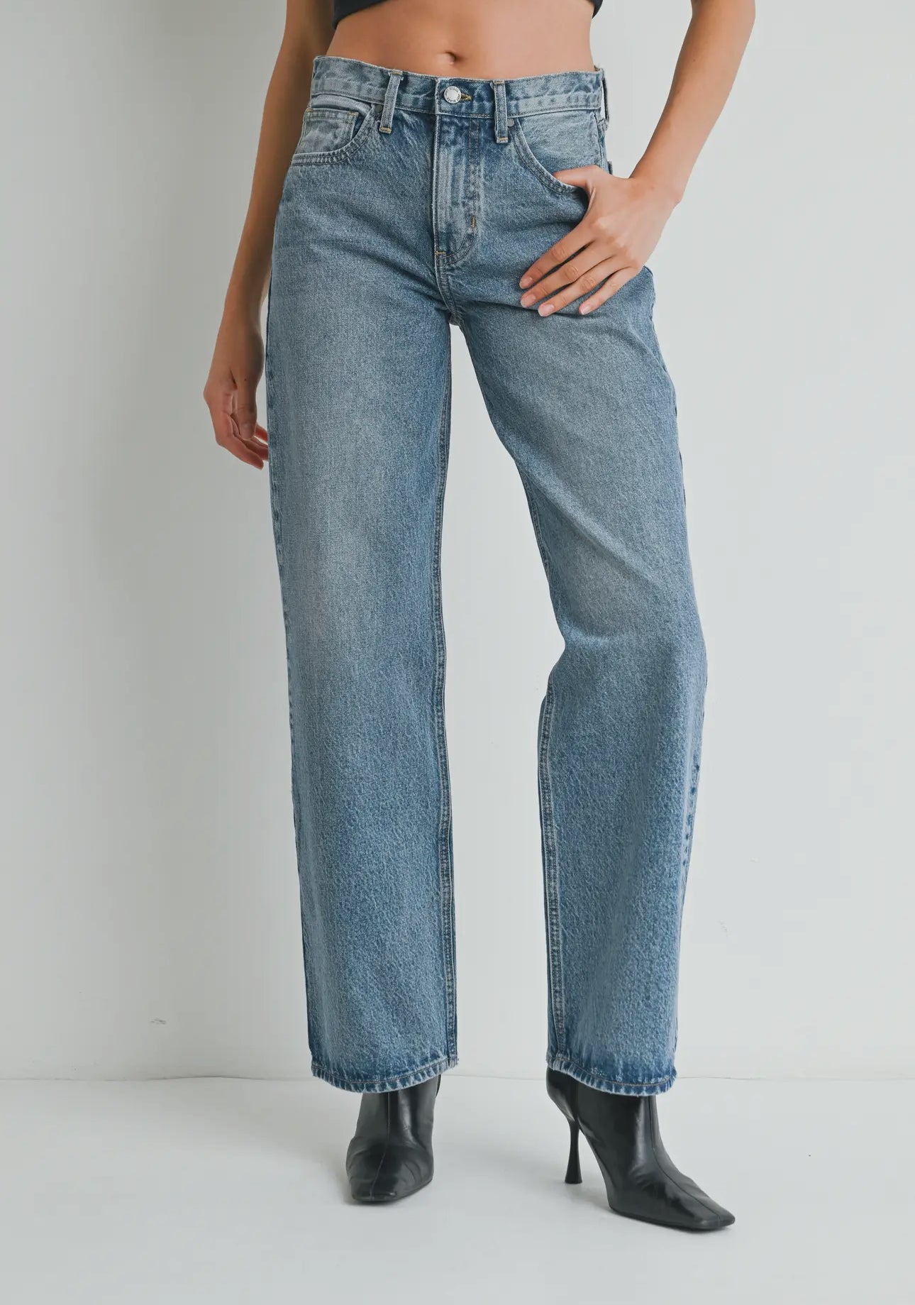 JBD - Relaxed Straight Jeans - Blackbird Boutique