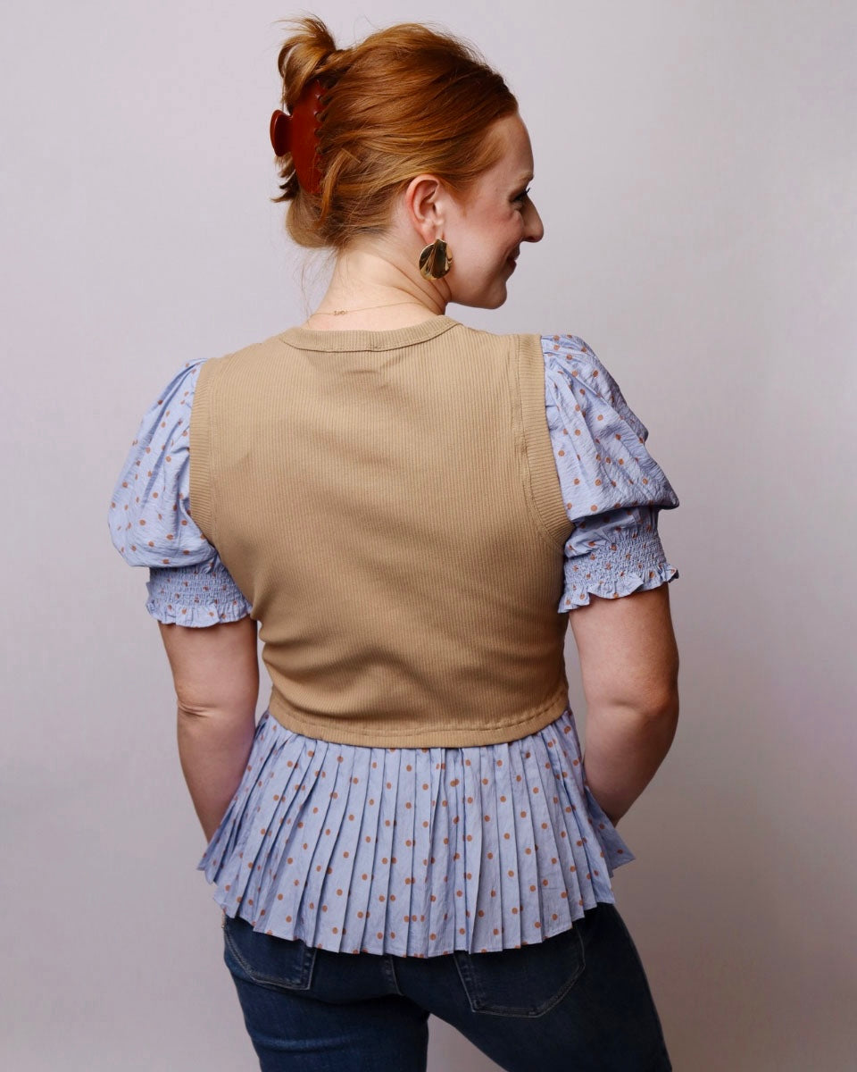 Alice Polka Dot Short Puff Sleeve Top With Rib Knit Bodice in Camel/Blue