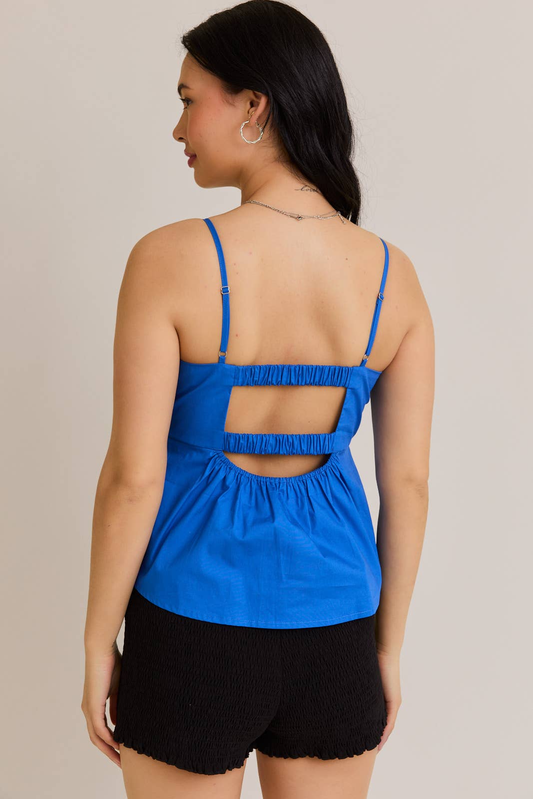 SWEETHEART NECKLINE TOP WITH ADJUSTABLE SHOULDER STRAPS - Blackbird Boutique