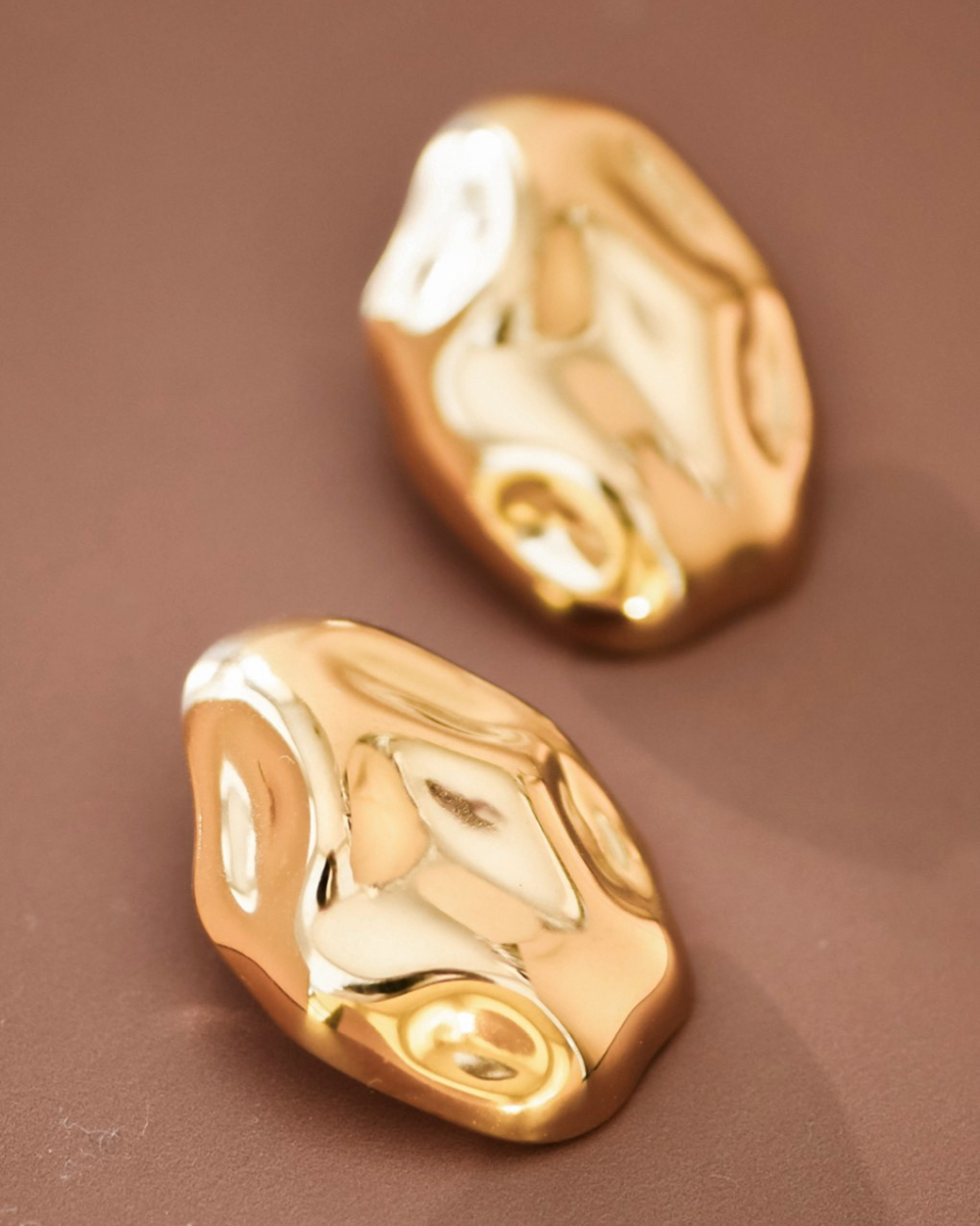 18K Gold Plated Stainless Steel Hammered Metal Stud Earrings - Blackbird Boutique