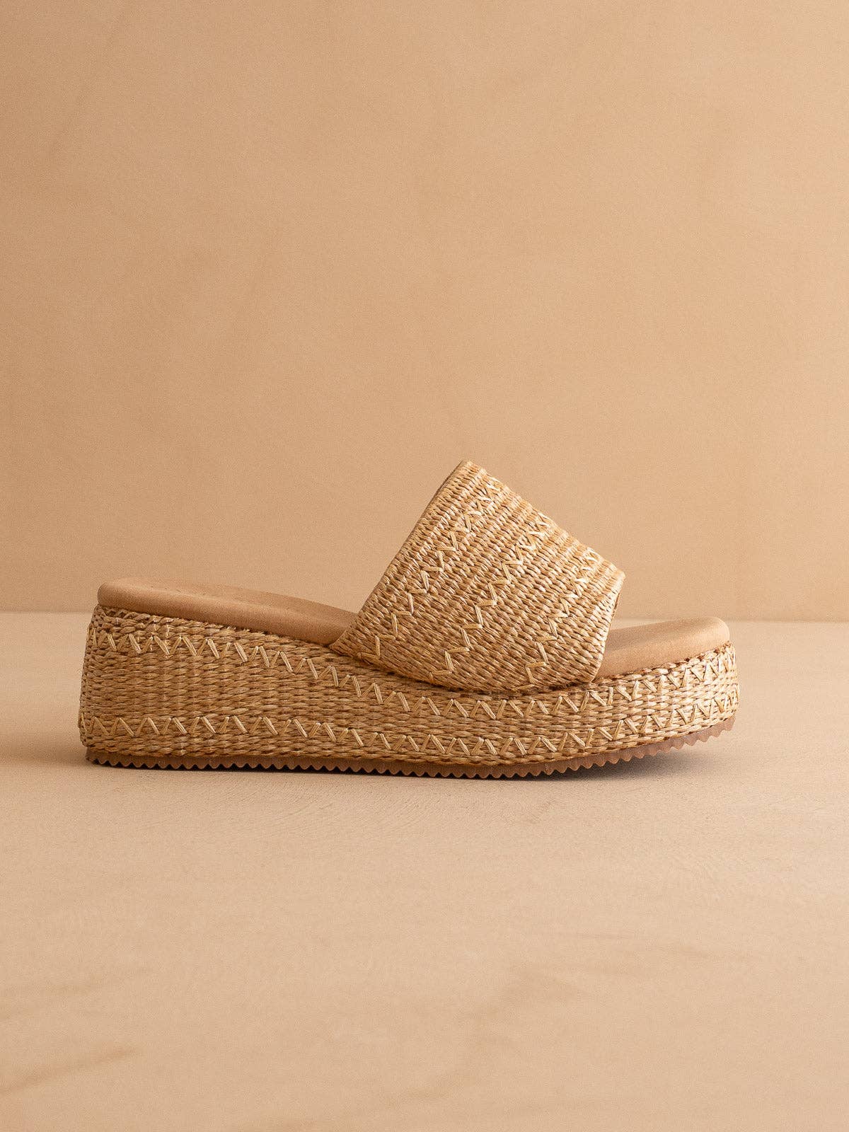 The Taniya | Toffee Raffia Platform Slide - Blackbird Boutique