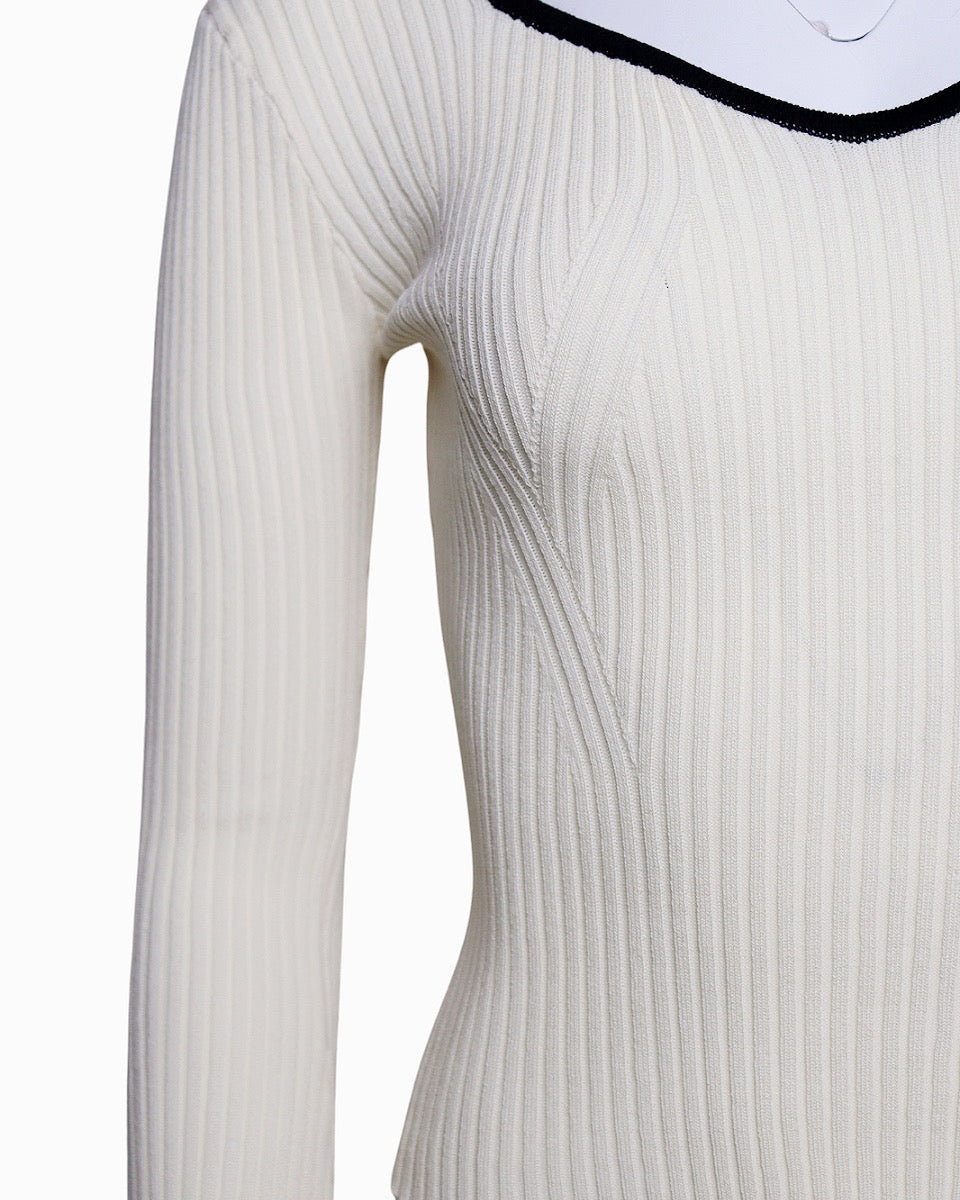 Contrast Hem Long Sleeve Knit Top - Ivory - Blackbird Boutique
