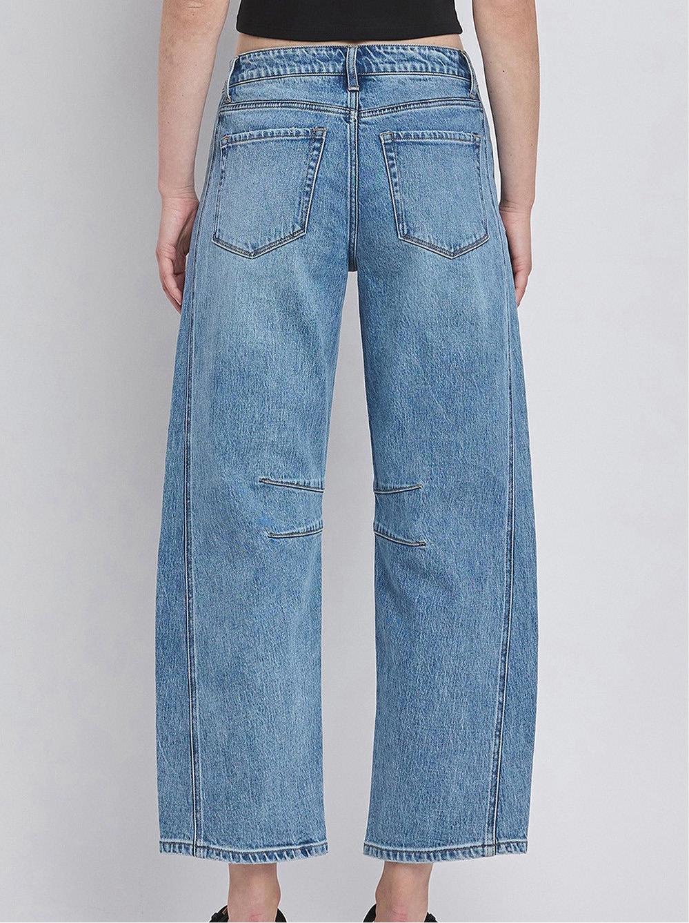 HIGH RISE BARREL LEG JEANS