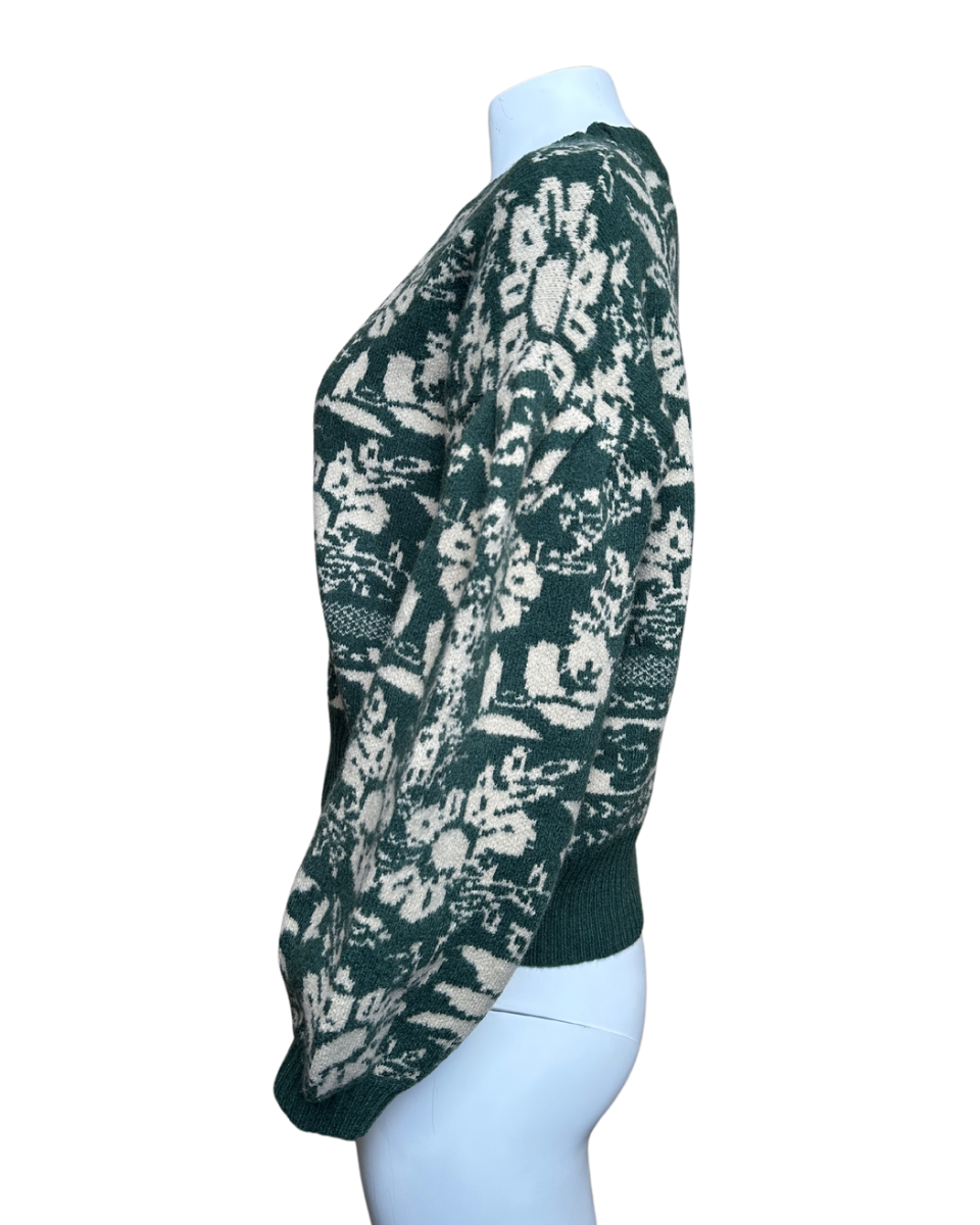 VINTAGE FLOWER PATTERN CREW NECK KNIT SWEATER IN DEEP GREEN - Blackbird Boutique