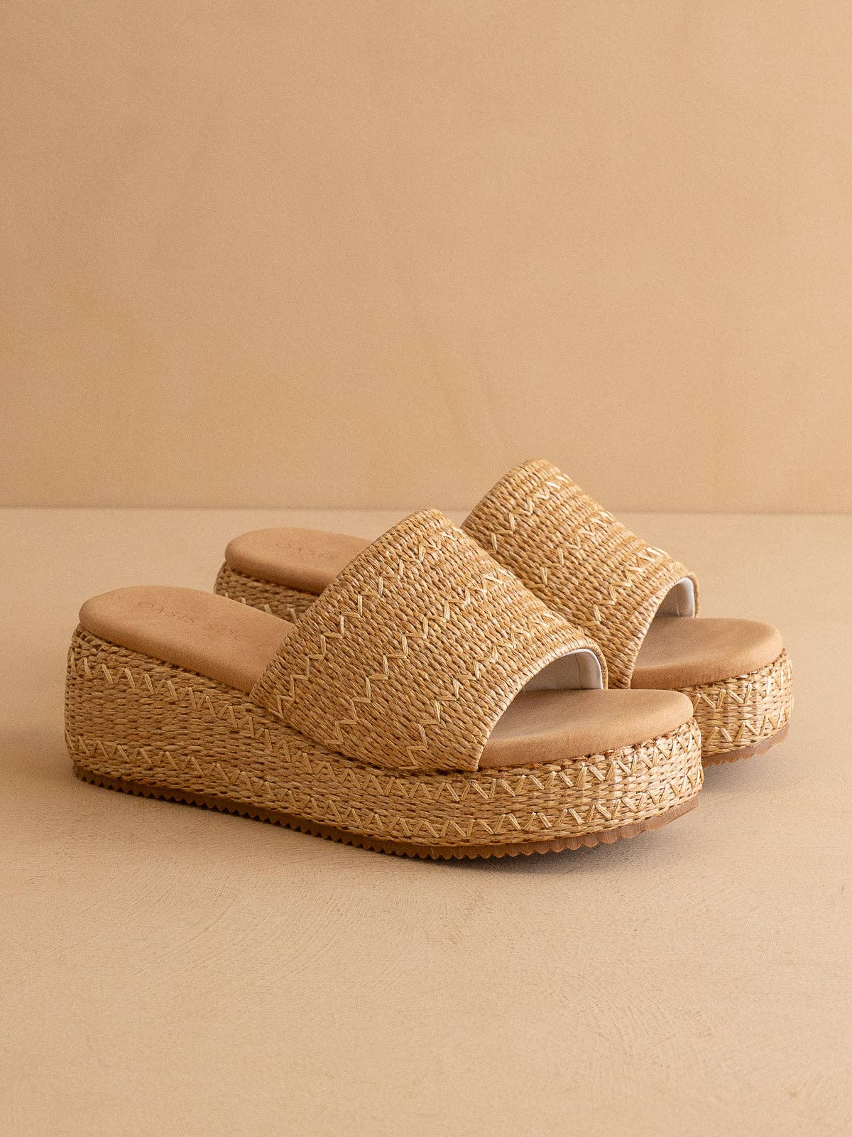 The Taniya | Toffee Raffia Platform Slide - Blackbird Boutique
