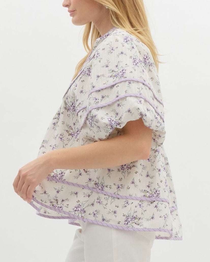 Floral Print Bubble Sleeve Pullover Top in Lavender Mix