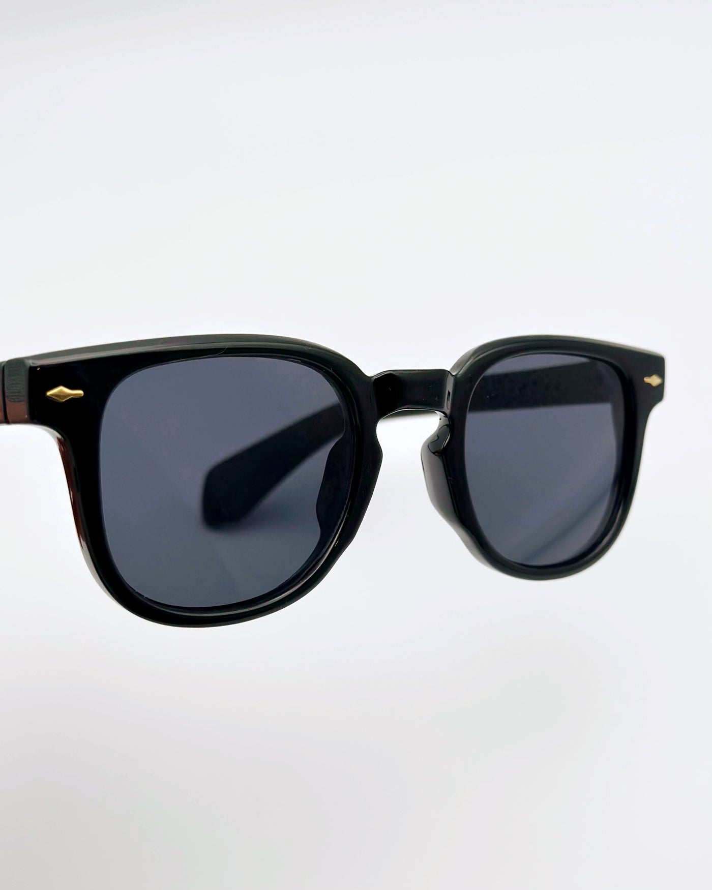 Square Frame Sunglasses - Blackbird Boutique