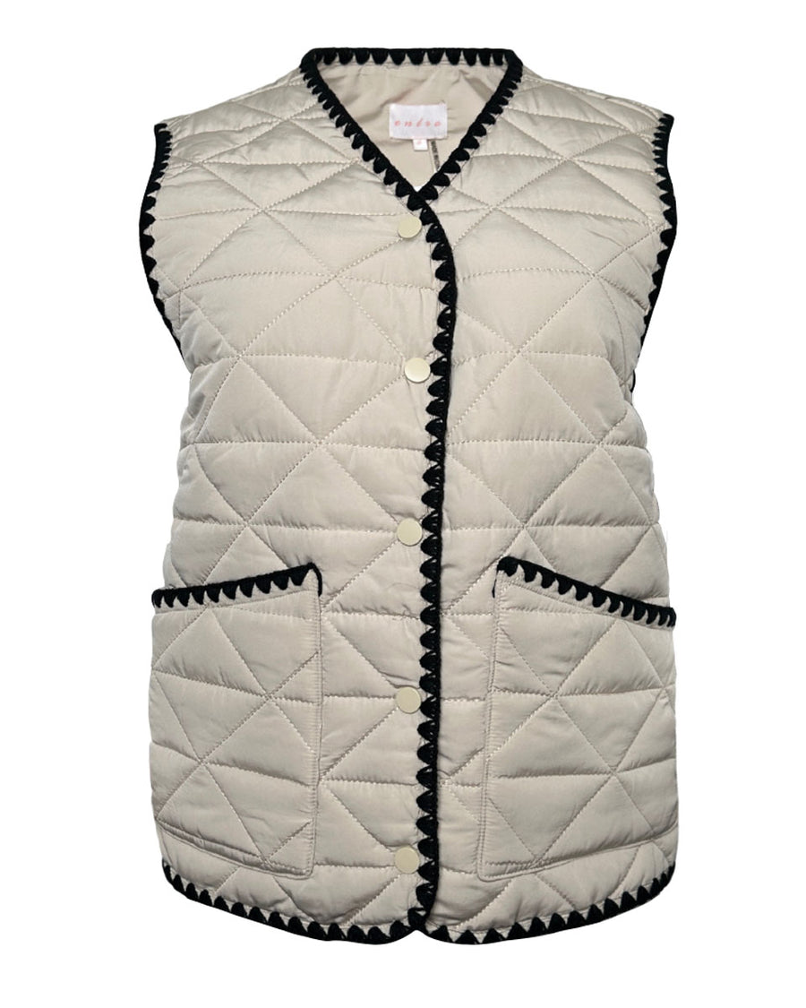 SNAP QUILTED VEST IN SAND - Blackbird Boutique