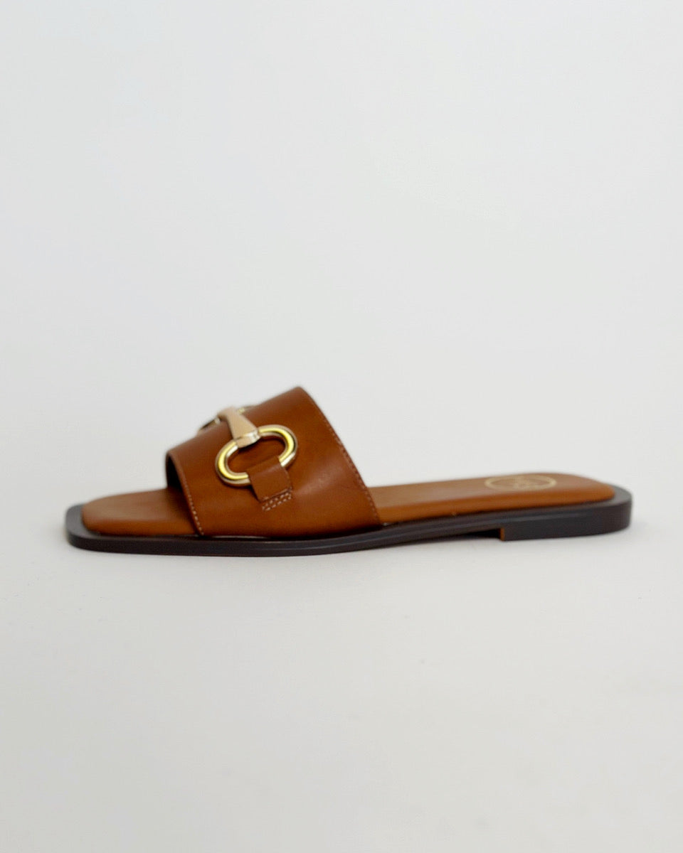 Ava Sandals in Tan - Blackbird Boutique