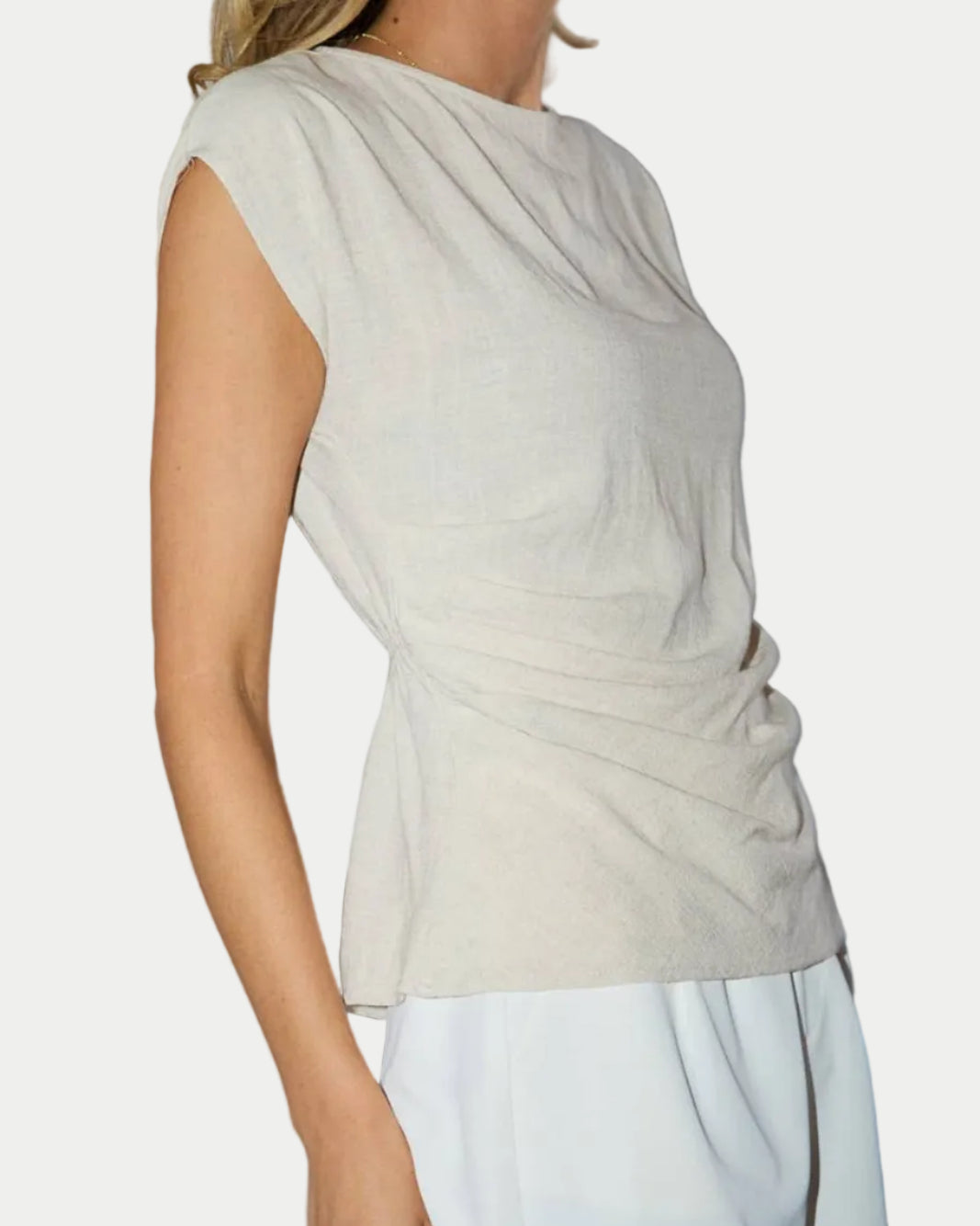 ROUND NECK SHORT SLEEVE WAIST SHIRRING DETAIL TOP - Blackbird Boutique