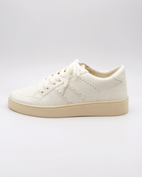 Mara Sneaker - White - Blackbird Boutique