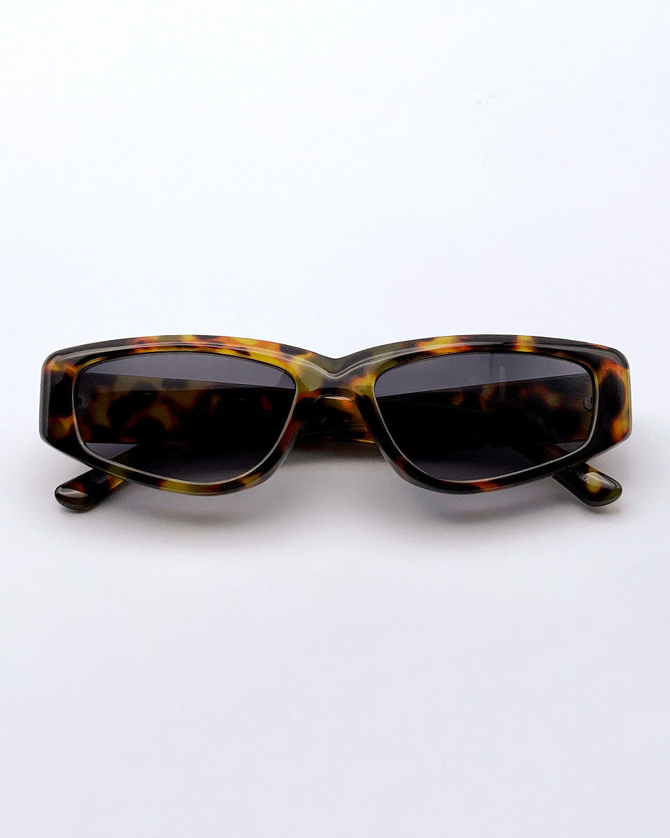 Retro Frame Sunglasses - Blackbird Boutique